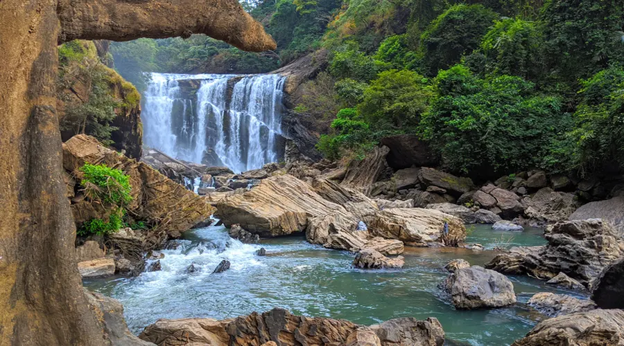 Sathodi Waterfall